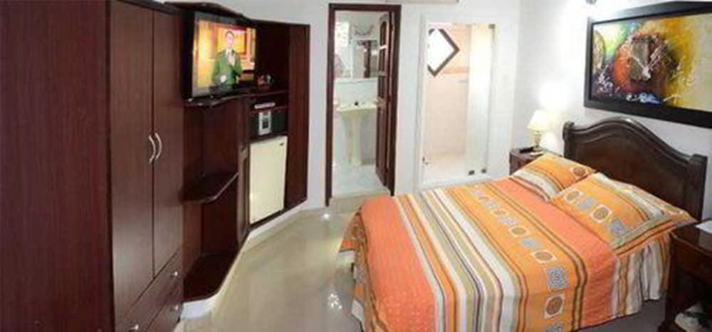 Hotel Intersuites Barranquilla  Zewnętrze zdjęcie
